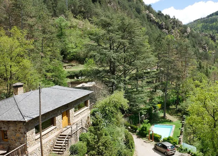 Els Apartaments Del Bosc